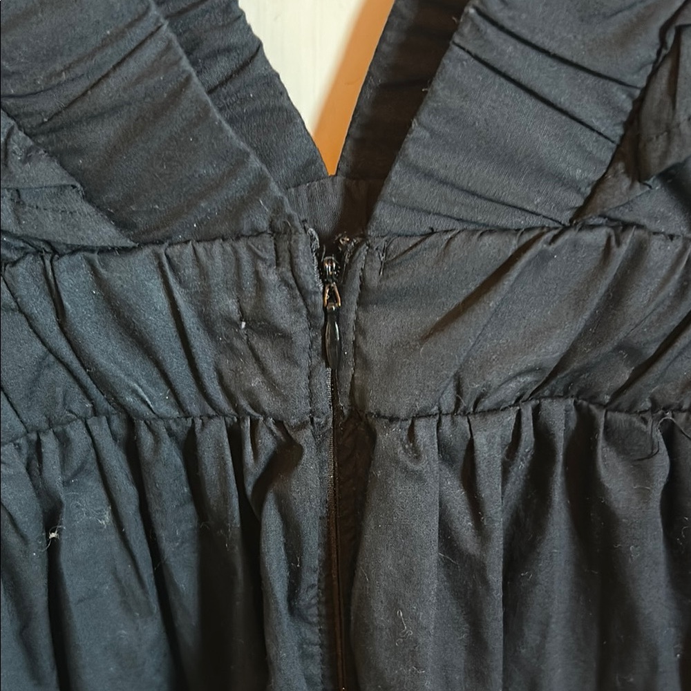 Black Ruffled V-Neck Dress - Picture 5 of 6